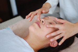 フェイシャルリフレクソロジー